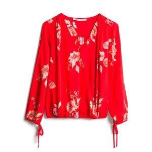 NWT • STITCHFIX DETAIL SURPLICE TOP